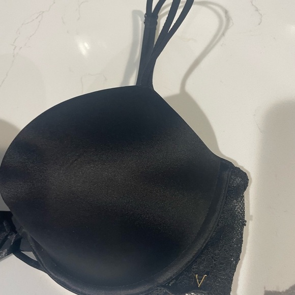 Black Very Sexy Push-up Bra - Picture 3 of 10